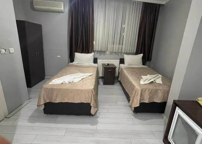 Отель Grand Oemer 3*